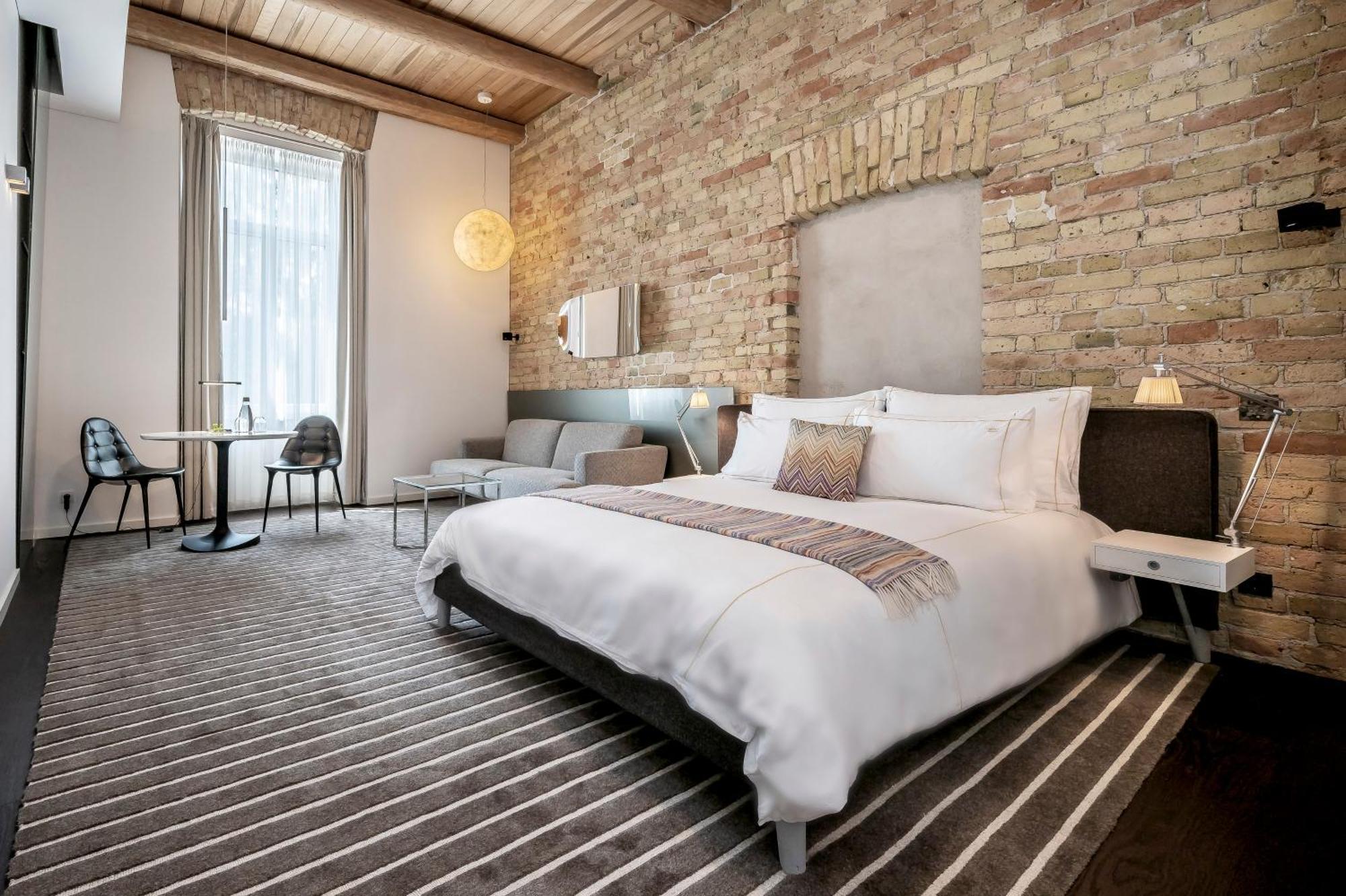 Hotel apartamentowy The Joseph 4*